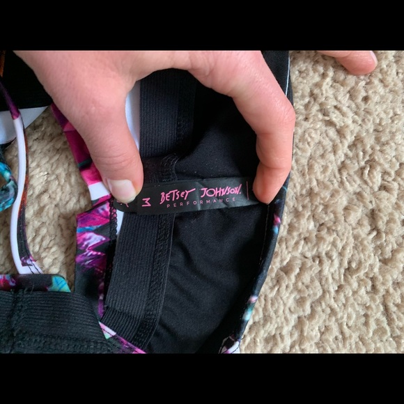 Betsy Johnson Colorful Athletic Crop Top - Picture 3 of 5